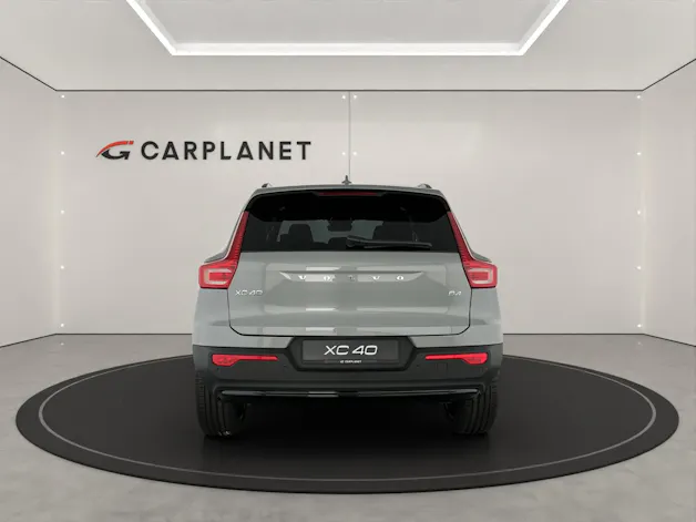 VOLVO XC40 2.0 B4 MH Ultra Dark