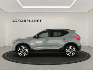 VOLVO XC40 2.0 B4 MH Ultra Dark