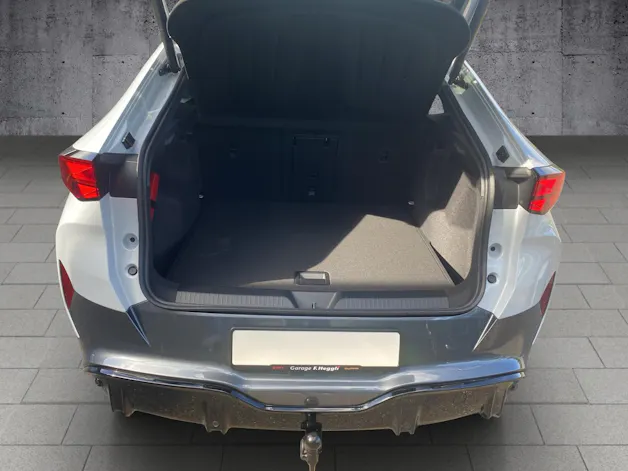 CUPRA Tavascan VZ Adrenaline 4D