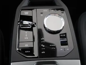 BMW iX xDrive60
