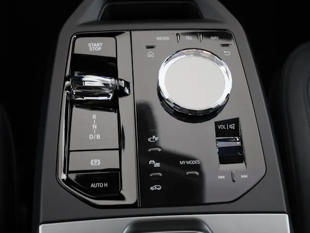BMW iX xDrive60
