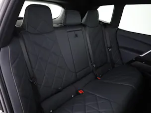 BMW iX xDrive60