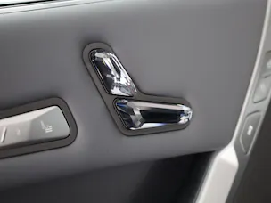 BMW iX xDrive60