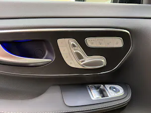 MERCEDES-BENZ V 300 d Exclusive lang Van
