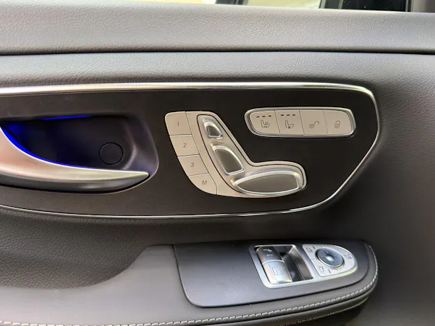MERCEDES-BENZ V 300 d Exclusive lang Van