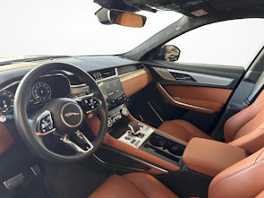 Fahrzeugbild JAGUAR F-Pace 2.0 P400e R-Dynamic SE 90th Anniversary Ed. AWD mit Panormadach