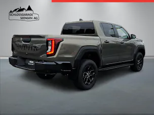 Toyota Hilux Double Cab.-Pick-up 2.8 D-4D MHEV 204 Invincible