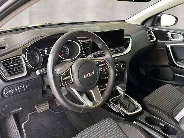 Kia Ceed SW 1.5 T-GDi MHEV Power