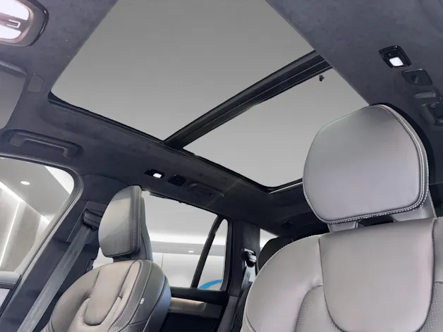 VOLVO XC90 2.0 B5 MH Ultra Dark AWD