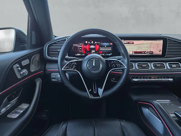 MERCEDES-BENZ GLE 450 AMG Line 4matic (CH) AHK ** 7 Places **