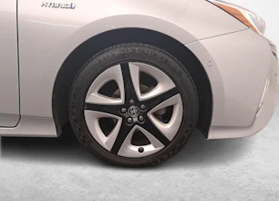 https://vehicle.imgix.net/4454541/ba56aa00-d145-4d6f-a07f-d639afcda774.jpg