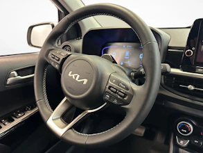 https://vehicle.imgix.net/4454582/3c041945-891d-436e-a4f8-e97477981ea9.jpg
