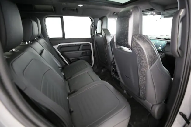 Land Rover Defender 110 4.4 V8 Octa