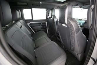 https://vehicle.imgix.net/4454601/1ebaeb44-73e7-4d0a-aabd-ca672e3852b3.jpg