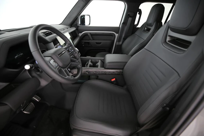 immagine del veicolo LAND ROVER DEFENDER