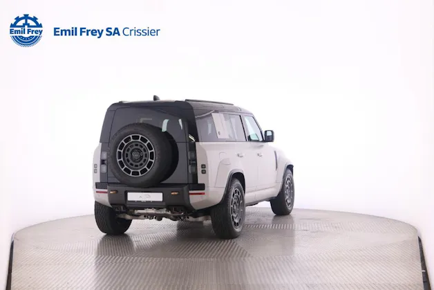 Land Rover Defender 110 4.4 V8 Octa