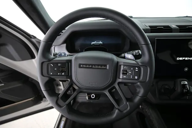 Land Rover Defender 110 4.4 V8 Octa