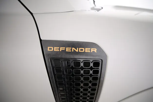 Land Rover Defender 110 4.4 V8 Octa