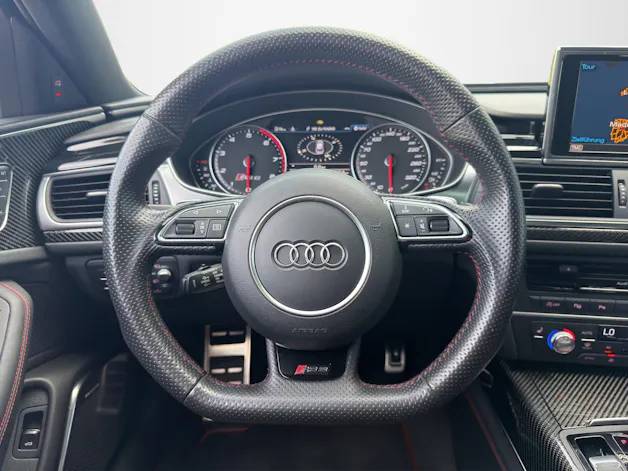 AUDI RS6 Avant 4.0 V8 TFSI quattro T-Tronic