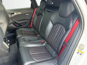 AUDI RS6 Avant 4.0 V8 TFSI quattro T-Tronic