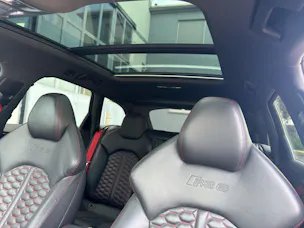 AUDI RS6 Avant 4.0 V8 TFSI quattro T-Tronic