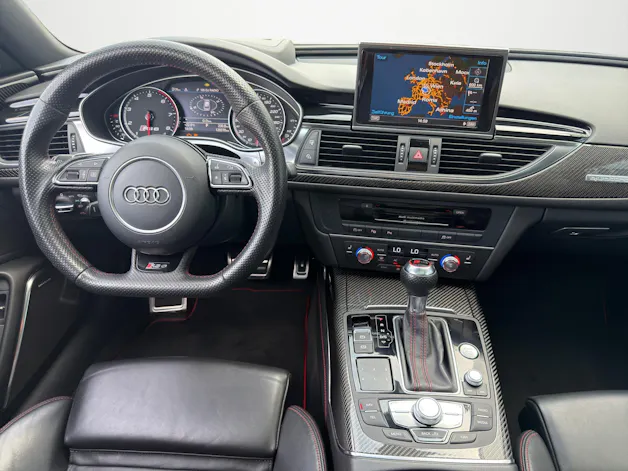 AUDI RS6 Avant 4.0 V8 TFSI quattro T-Tronic