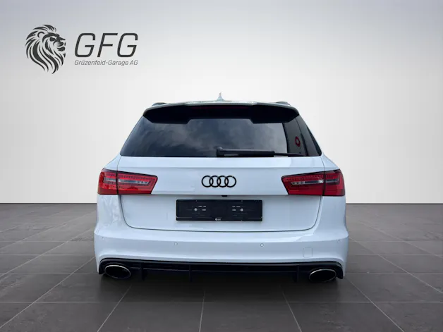 AUDI RS6 Avant 4.0 V8 TFSI quattro T-Tronic