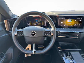 https://vehicle.imgix.net/4454641/467c12de-43b6-46c8-92ec-b64fed2c29d6.jpg