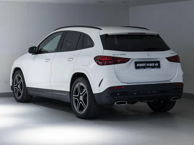 MERCEDES-BENZ GLA 250 4MATIC