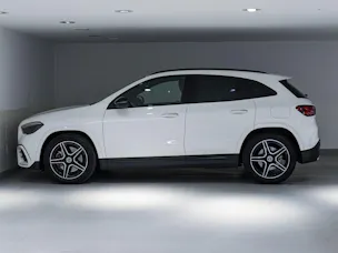 MERCEDES-BENZ GLA 250 4MATIC
