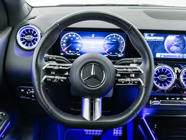 MERCEDES-BENZ GLA 250 4MATIC