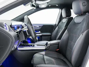 MERCEDES-BENZ GLA 250 4MATIC
