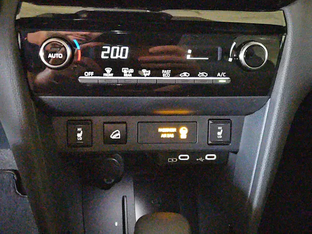 Toyota Yaris Cross 1.5 VVT-i HSD Trend AWD-i