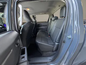 Toyota Hilux Double Cab.-Pick-up 2.8 D-4D MHEV 204 Invincible