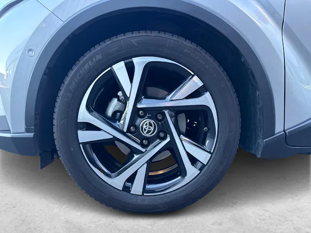 Toyota C-HR 1.8 VVTi HSD Trend