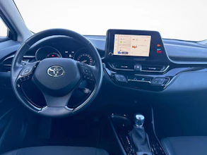 https://vehicle.imgix.net/4454772/cfe051de-b2c6-4135-a7e7-9077dc6529f9.jpg