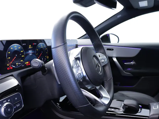 MERCEDES-BENZ A 180 Night Star AMG Line
