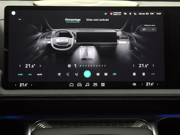 XPENG G9 Performance Black Edition AWD