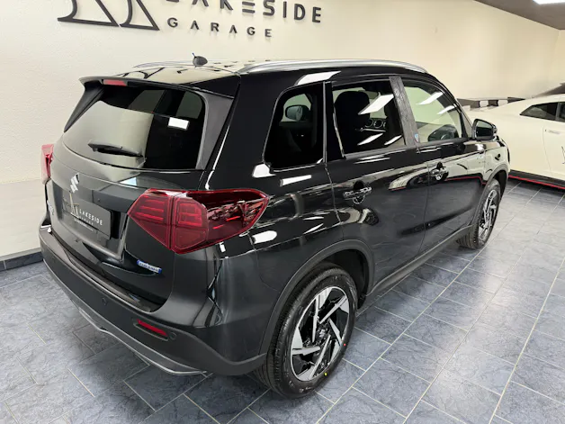 Suzuki Vitara 1.4 T Piz Sulai Top Hybrid 4x4