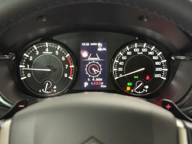 Suzuki Vitara 1.4 T Piz Sulai Top Hybrid 4x4