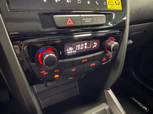Suzuki Vitara 1.4 T Piz Sulai Top Hybrid 4x4