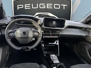 PEUGEOT 2008 1.2 Hybrid 145 GT Exclusive