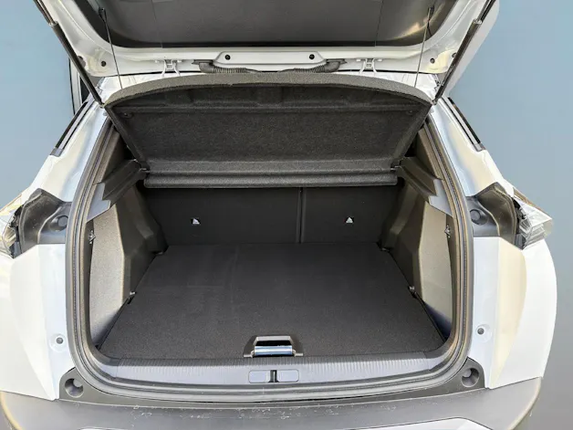 PEUGEOT 2008 1.2 Hybrid 145 GT Exclusive