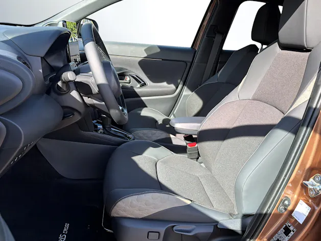 Toyota Yaris Cross 1.5 VVT-i HSD Premium AWD-i