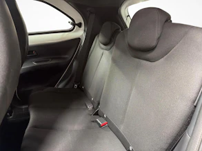https://vehicle.imgix.net/4455037/7be74bd3-aba1-47fe-bb18-008e52fee8e0.jpg