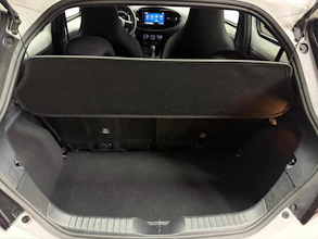 https://vehicle.imgix.net/4455037/a002d44e-291c-4524-ad06-b84ae5580176.jpg