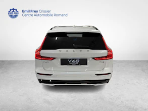 https://vehicle.imgix.net/4455040/faaa1fc0-2992-42d2-be91-87ba1a6217a0.jpg