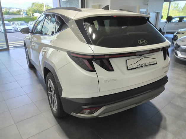 HYUNDAI Tucson 1.6 T-GDi PHEV Amplia 4WD