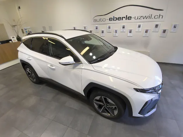 HYUNDAI Tucson 1.6 T-GDi PHEV Amplia 4WD