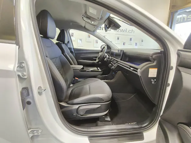 HYUNDAI Tucson 1.6 T-GDi PHEV Amplia 4WD